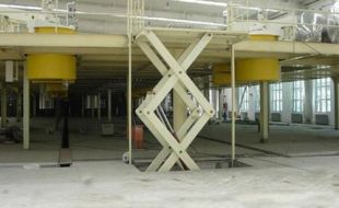 剪叉式升降平臺在模具制造行業的應用優勢